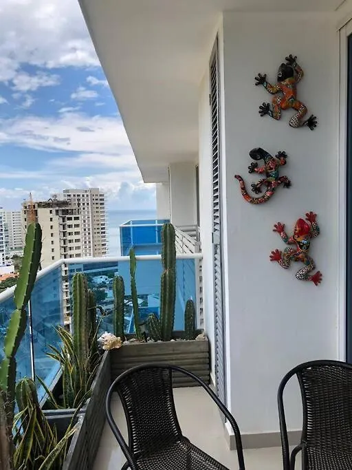 Hermoso apartamento con ingreso directo a la playa Santa Marta
